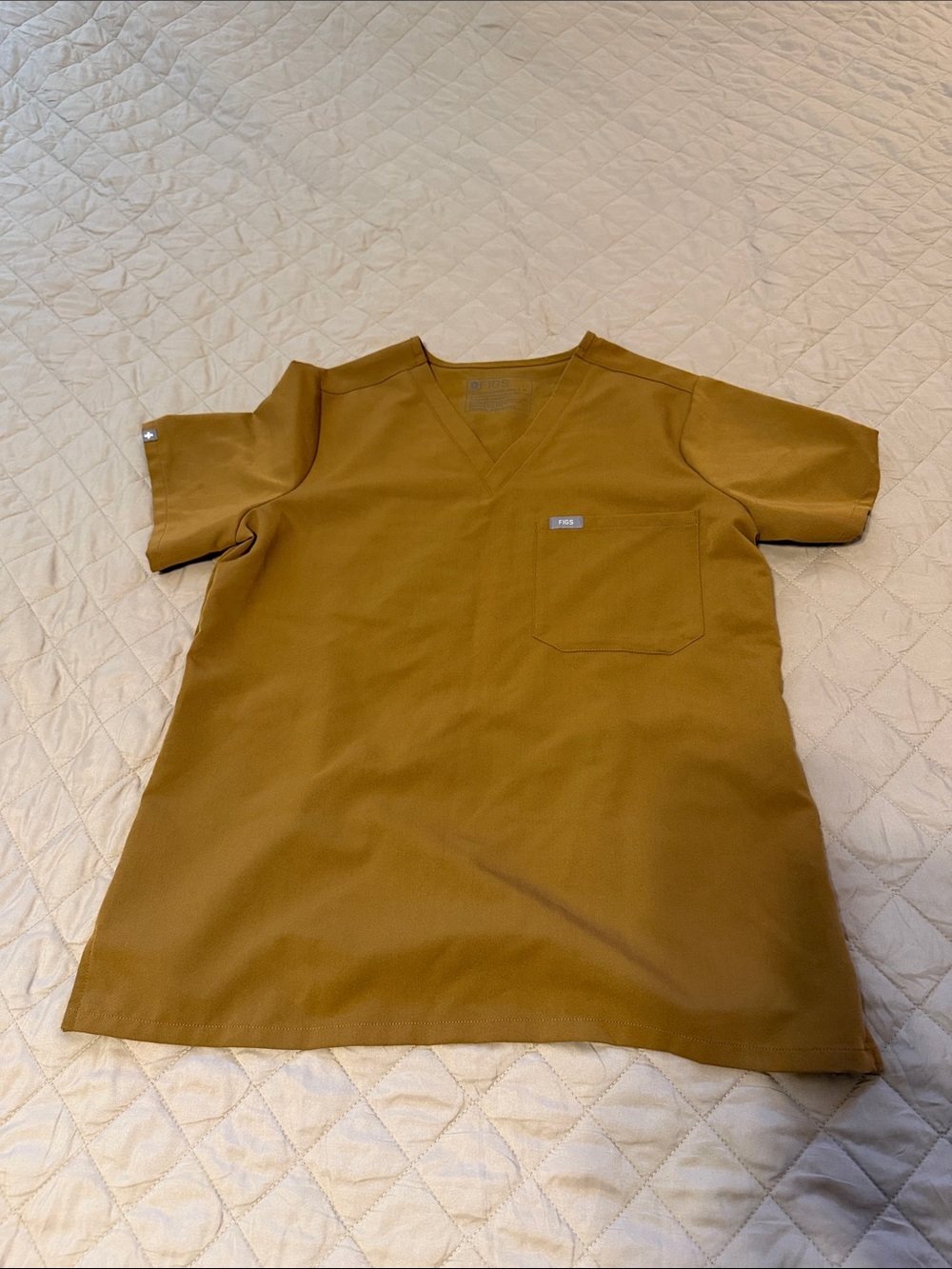 Figs Earth Catarina Scrub Top